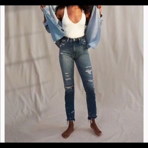 Cropped high rise jeans